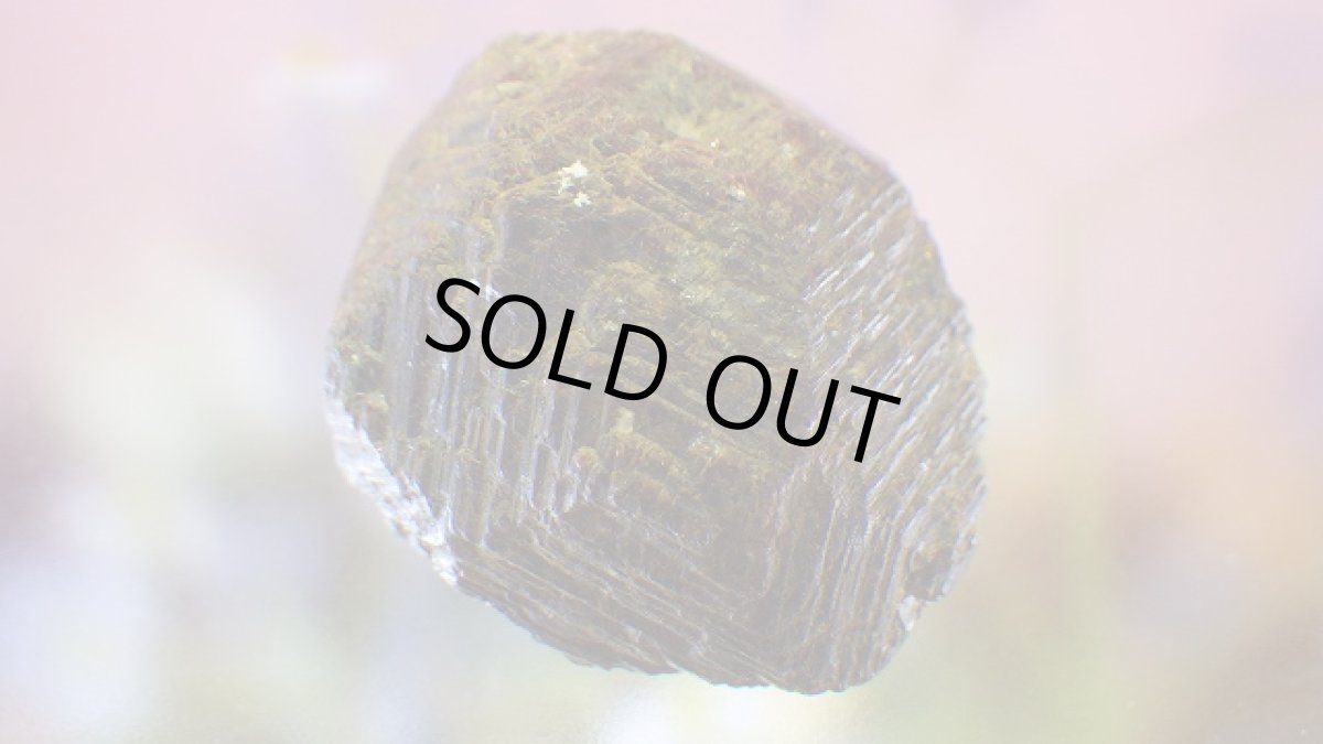 画像2: アルマンディン（鉄礬柘榴石） (2)