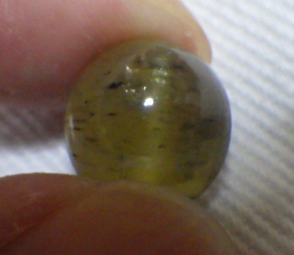 画像1: アパタイト（燐灰石）キャッツアイ (1)