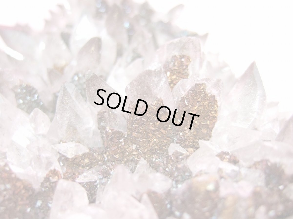 画像7: カルサイト犬牙状クラスター(レインボーキャルコパイライト付着) (7)