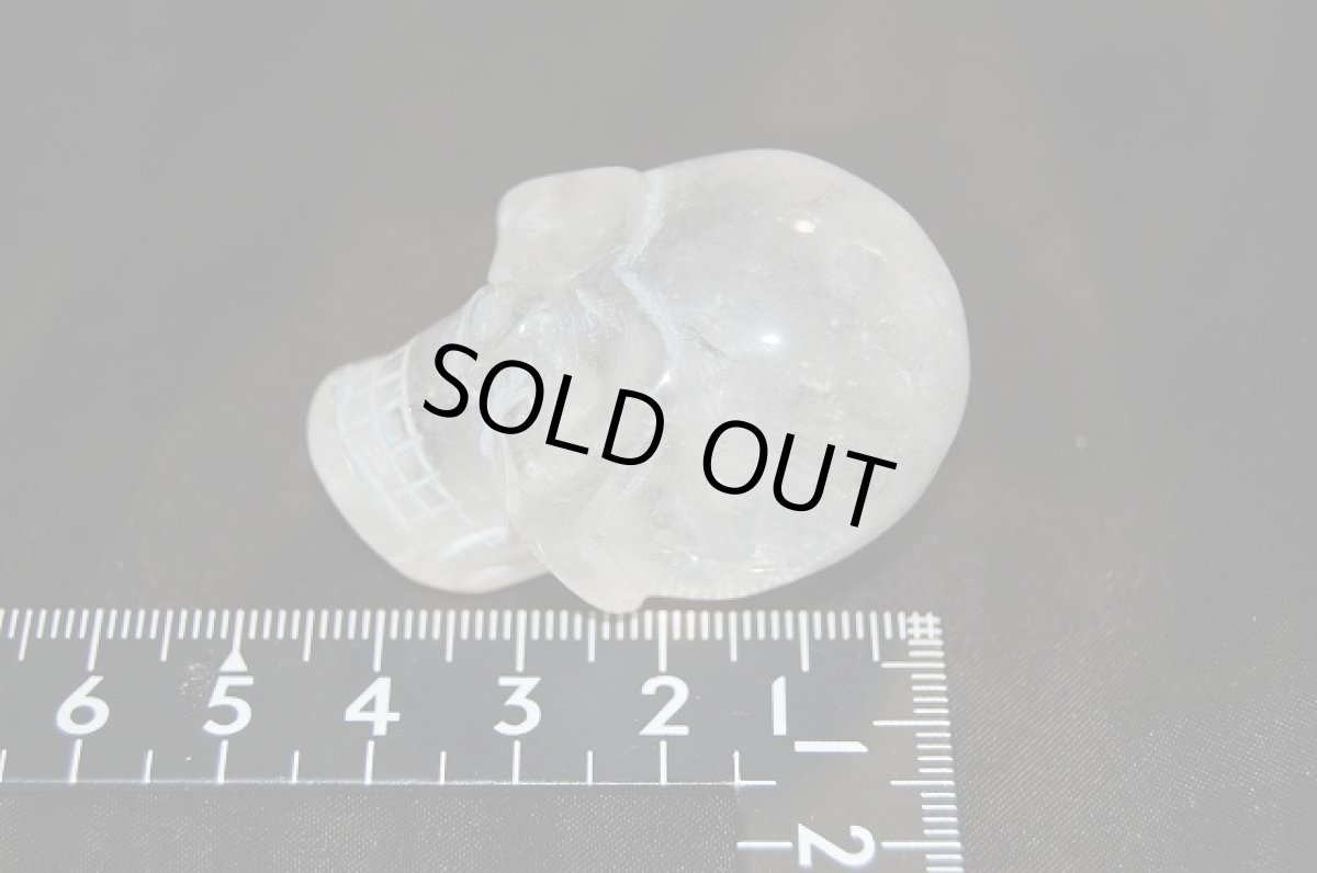 画像4: クリスタルクォーツ髑髏（水晶）ドクロ (4)