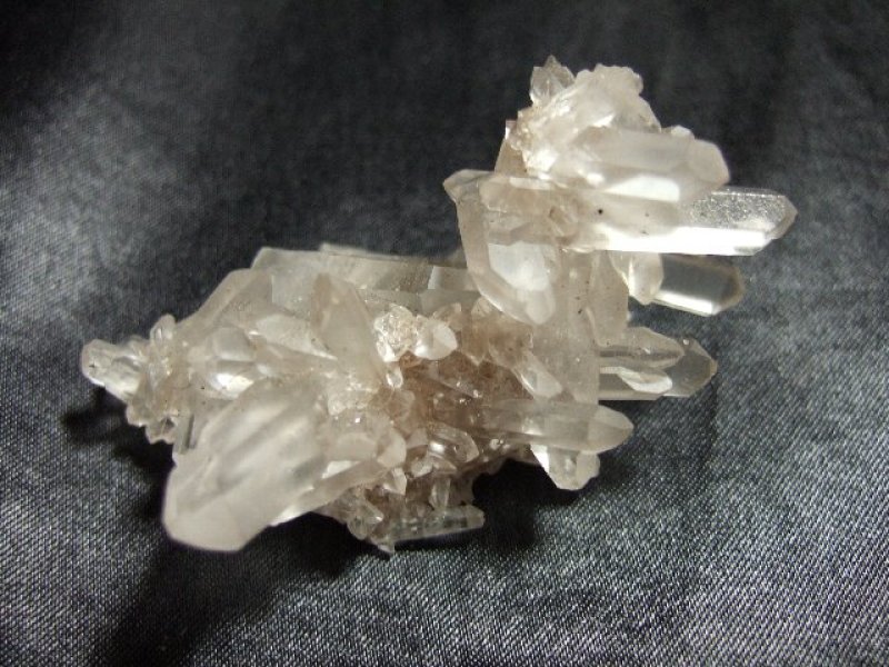 画像1: ブラジル(ディアマンティーナ)産 クリスタルクラスター (水晶) 22g