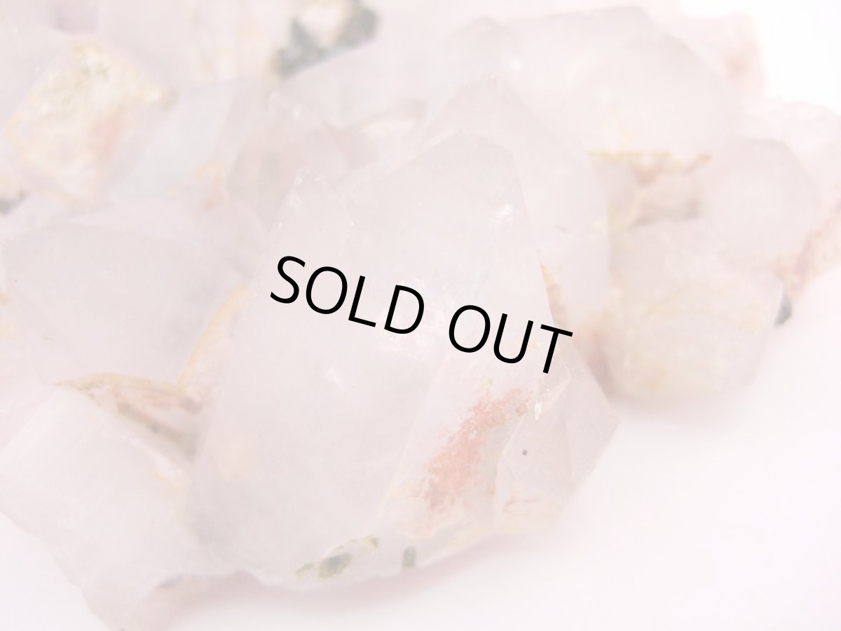 画像4: エピドート（緑れん石）付着クリスタルクラスター （水晶群晶） 203g (4)