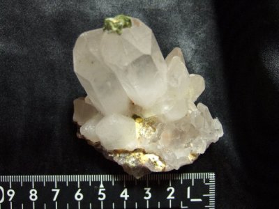 画像3: エピドート（緑れん石）付着クリスタルクラスター （水晶群晶） 95g