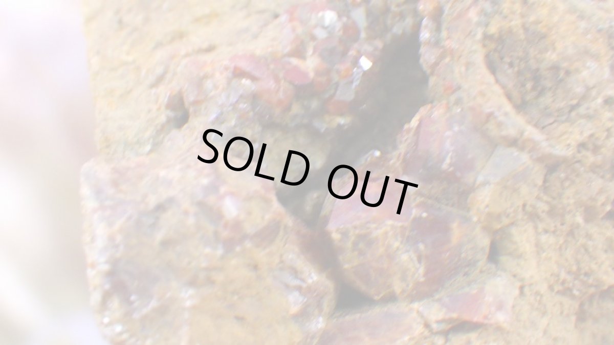 画像2: ガーネット（柘榴石） 母岩付き原石 (2)