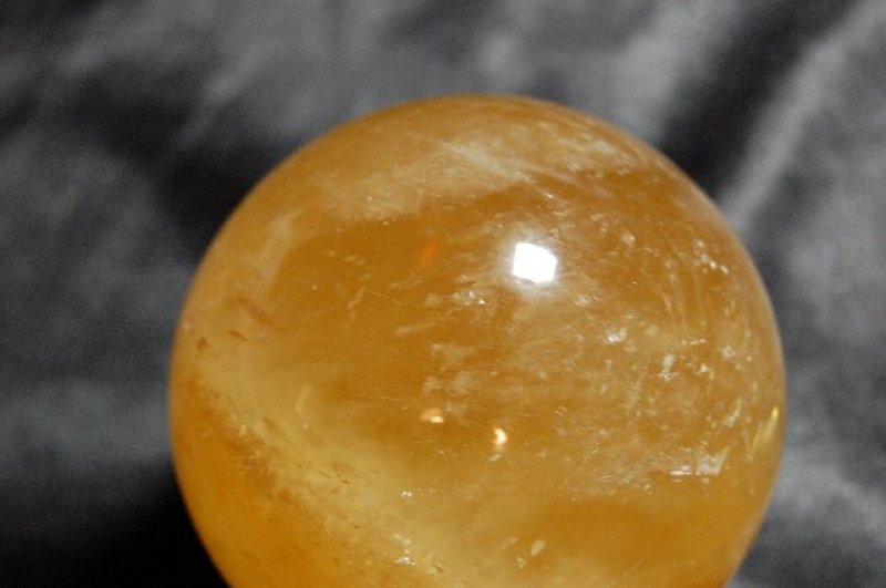 画像1: ゴールデンカルサイト 丸玉 864g