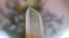 画像1: 角閃石入り水晶 (1)