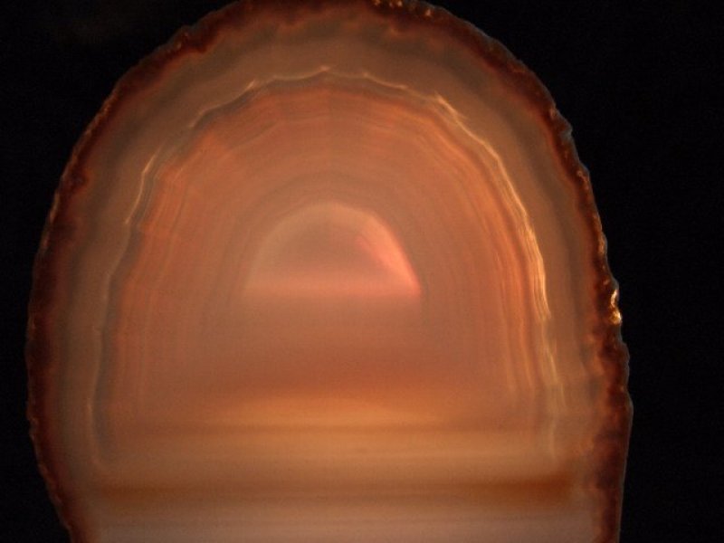 画像1: イリスアゲート（虹瑪瑙） AAランク 53g