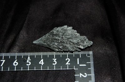 画像2: ブラックカイヤナイト（藍晶石）原石