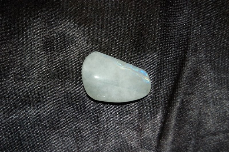 画像1: ムーンストーン(月長石)ブルーシラー タンブル