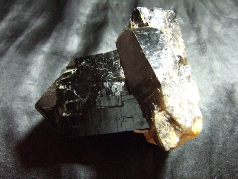 画像2: 玉滴石付きモリオン(黒水晶)モーリオン 734g レア