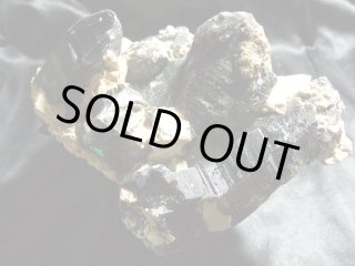 モリオンクラスター（黒水晶群晶）の天然石 パワーストーンの販売