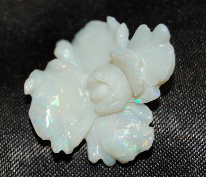 画像2: オパール彫刻（蛋白石）