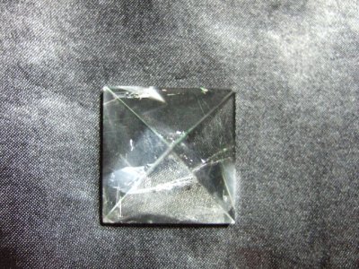 画像1: ヒマラヤクリスタル（水晶）ピラミッド 12g