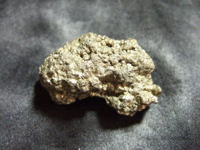 画像1: パイライト（黄鉄鉱）原石