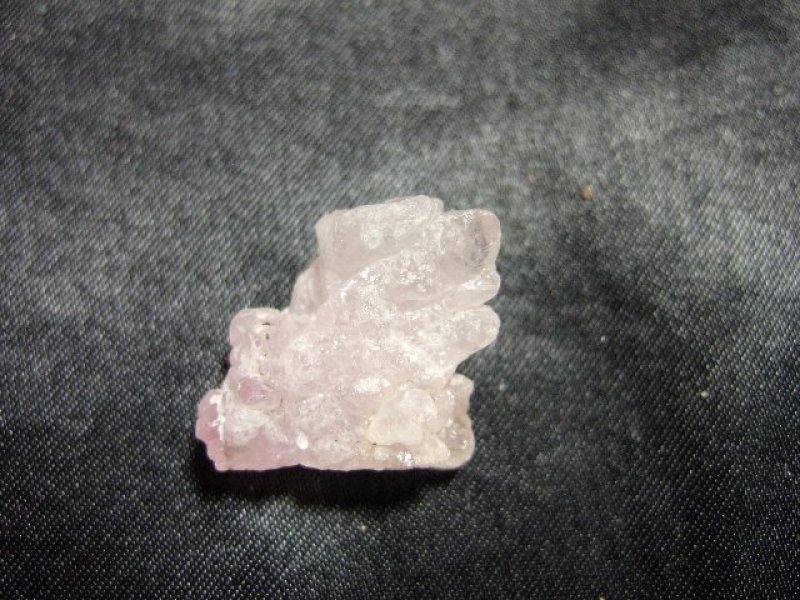 画像1: ローズクオーツクラスター（紅水晶群晶）レア