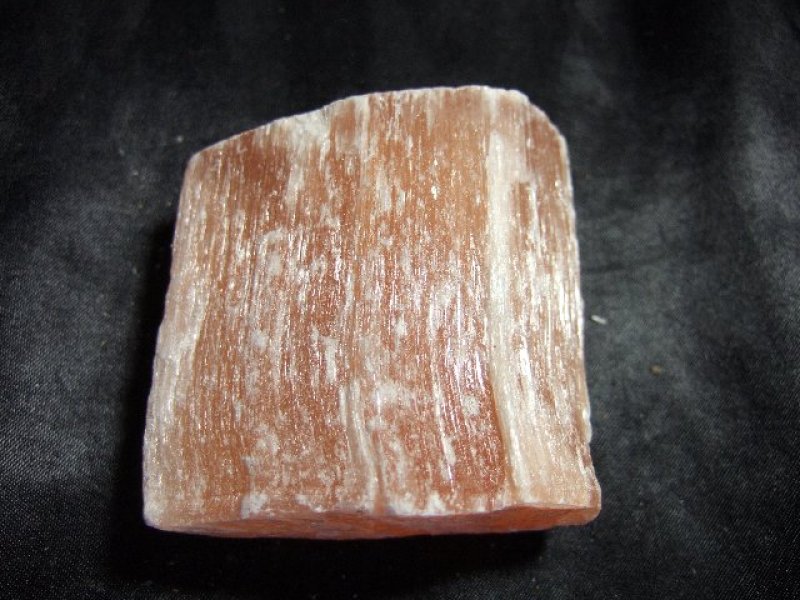 画像1: オレンジセレナイト（透石膏） 121g