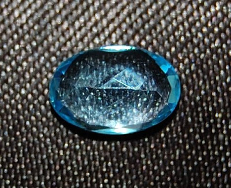 画像3: ブルートパーズ(黄玉) ルース ケース付き