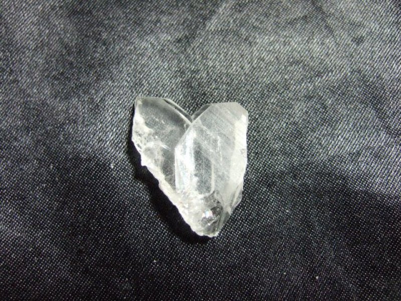 画像1: ジャパニーズローツインクオーツ(日本式双晶)入手困難