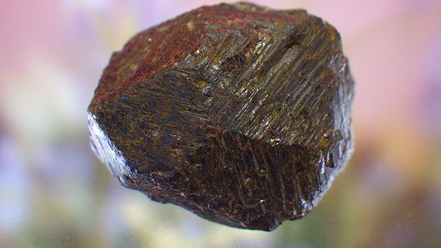 アルマンディン 鉄礬柘榴石 の天然石 パワーストーンの販売 エル クリスタル